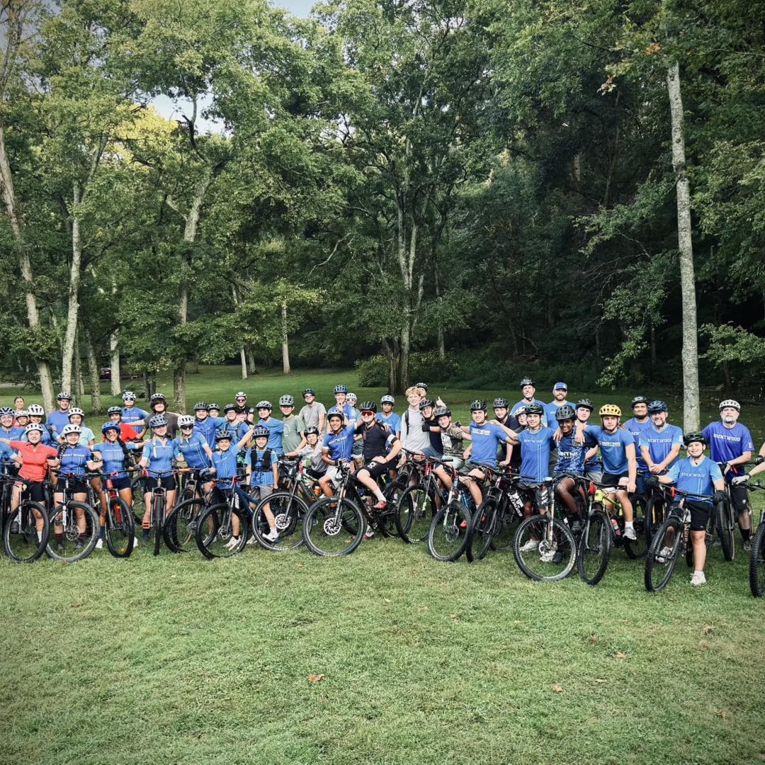 Brentwood Mountain Bike Team riders at practice